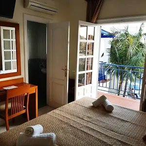 Bed and breakfast Marazul, Nerja